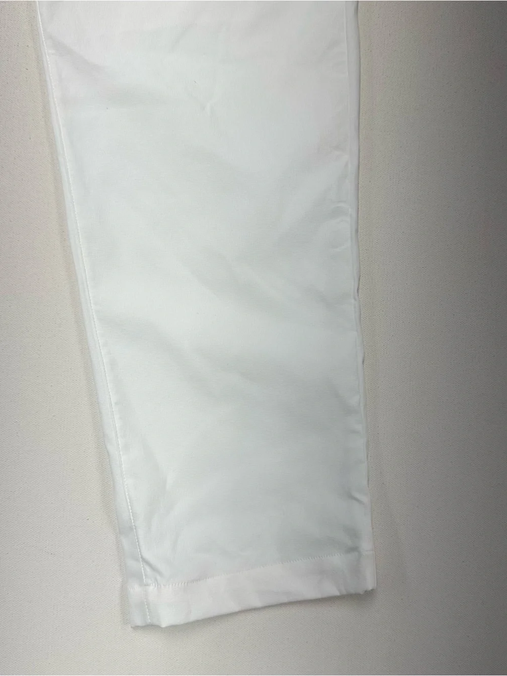 lululemon athletica clean white